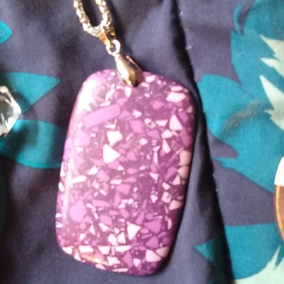 3 necklaces w/matching earrings - Picture 4 of 9